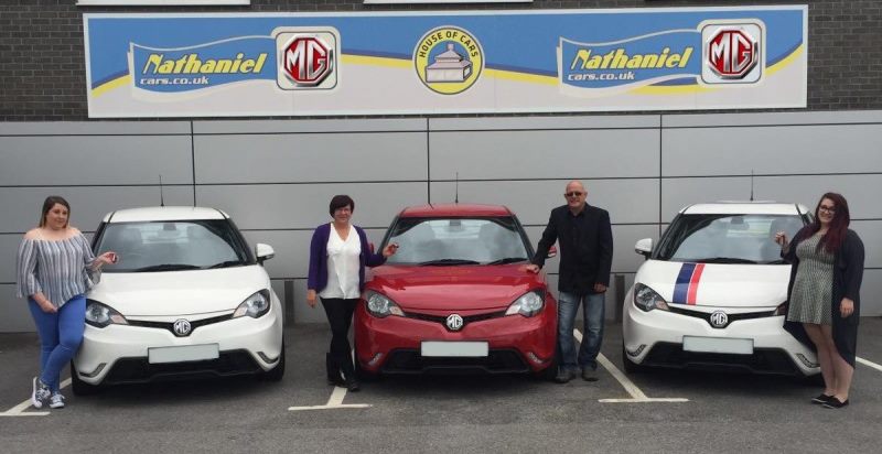Dyer Family with MG3s