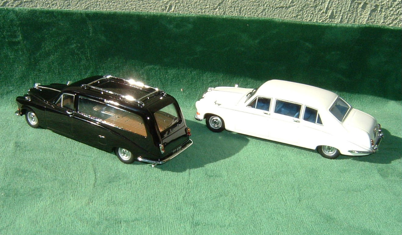 1987 Daimler DS420 limo hearse - Diecast
