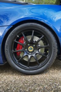 Lotus Exige Cup 380 rear wheel (8)