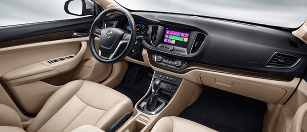 MG 360 Interior