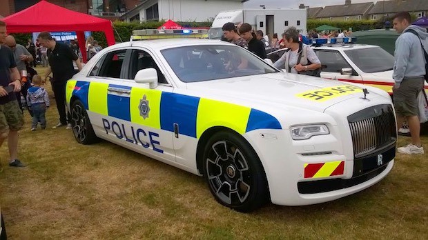 Rolls-Royce Motor Cars Supports Sussex Police