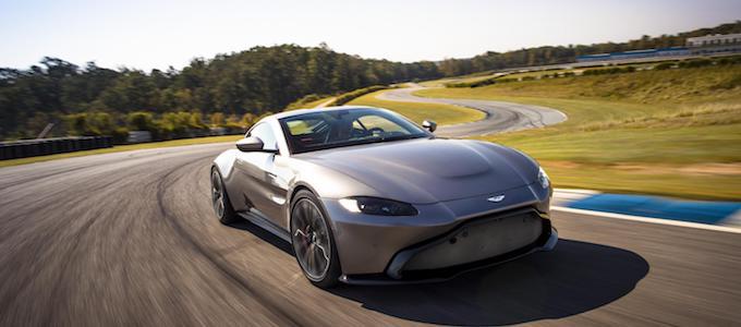 Aston Martin vantage_Tungsten Silver_02 (1)