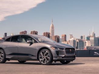 Jaguar - I-PACE takes on smart cone challenge - Image_230318_03