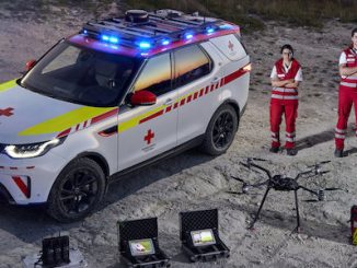 Lifesaving Land Rover Discovery Joins Red Cross Fleet