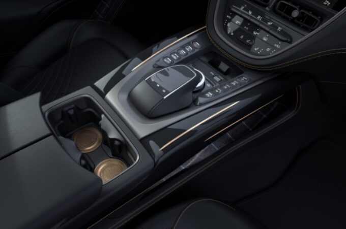 Aston Martin reveals exclusive DBX Bowmore® Edition - Console