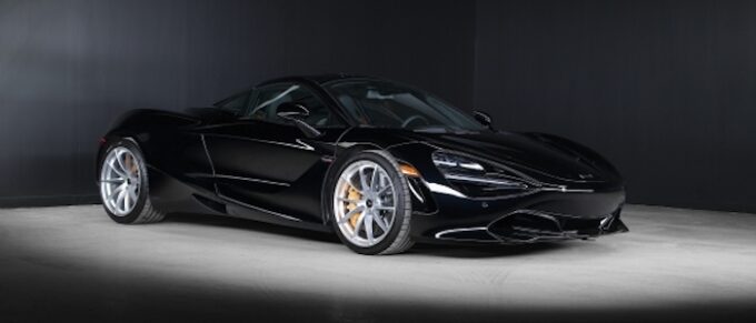 2020 McLaren 720s Coupe - 1,000th Delivery in Canada