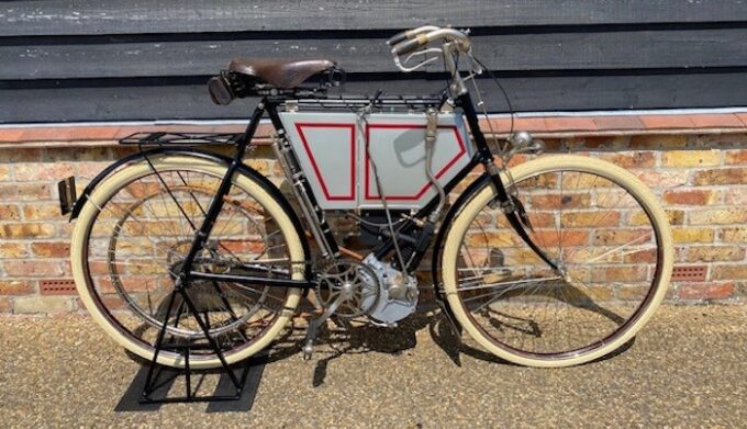 1901 Tiumph Motor Bcycle to be seen at Salon Privé