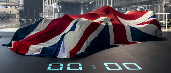 Aston Martin AMR22 Formula One 9