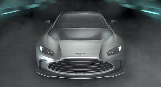 Aston Martin V12 Vantage 00005