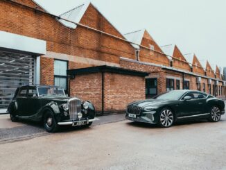 Bentley Heritage Collection Mark VI beside the Mulliner Continental GT Azure at Crewe